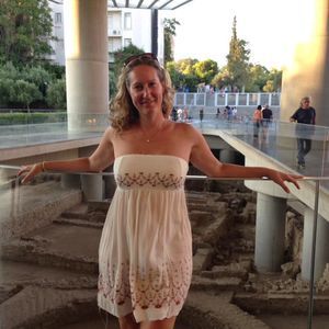 Meet your Posher, Helen